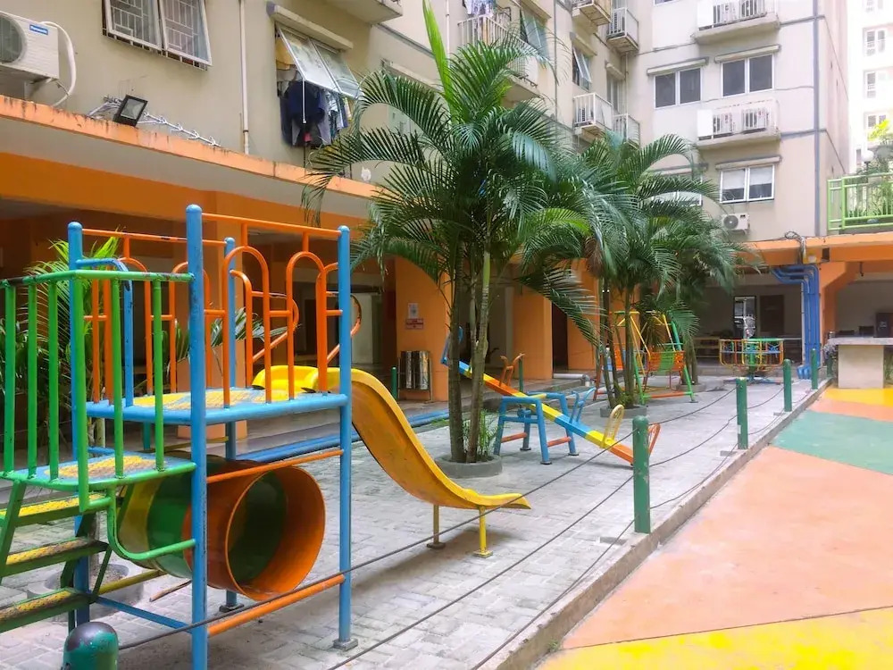 Simply 2BR Gading Icon Apartment
