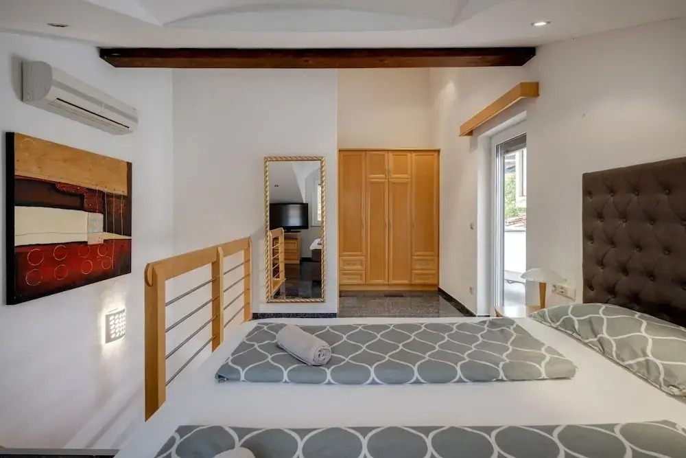 Miro - A2 Maisonette