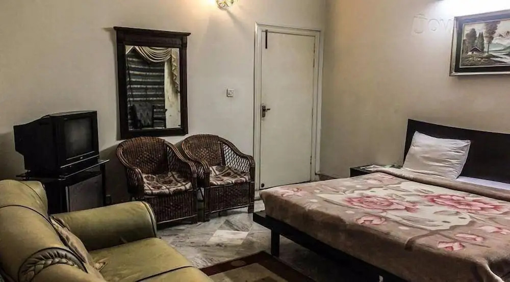Islamabad Lodge