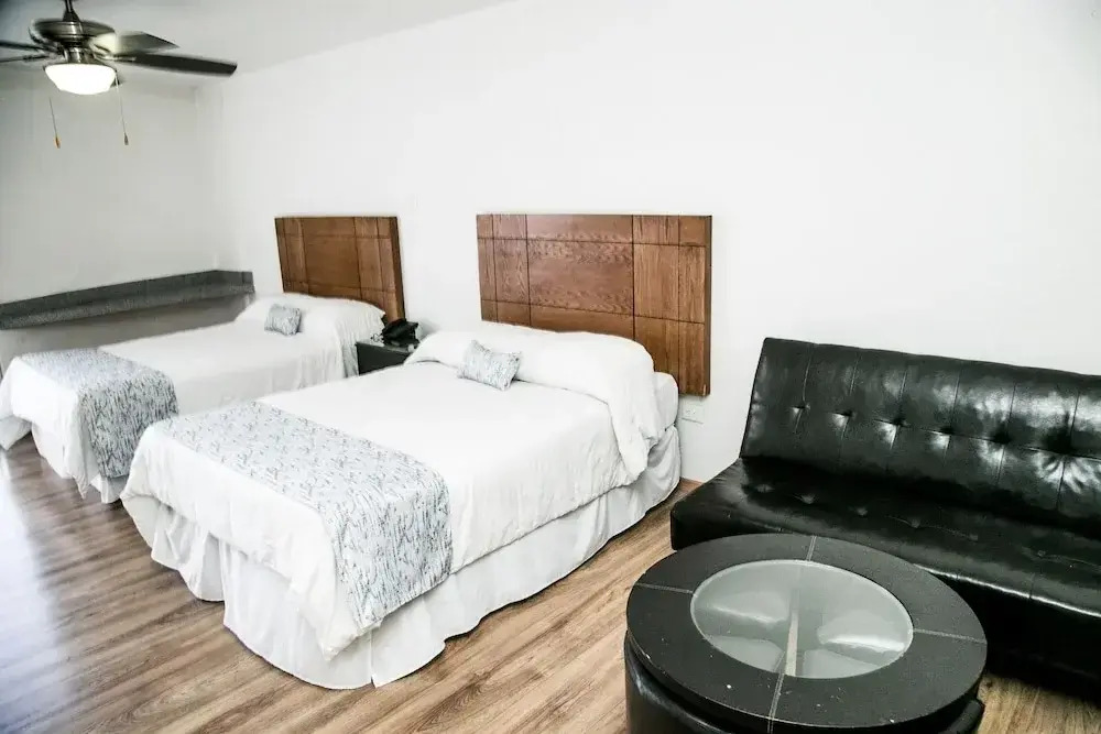 Hotel Dioh De Larga Estancia En Monterrey