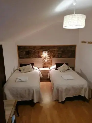 Hostal Forest