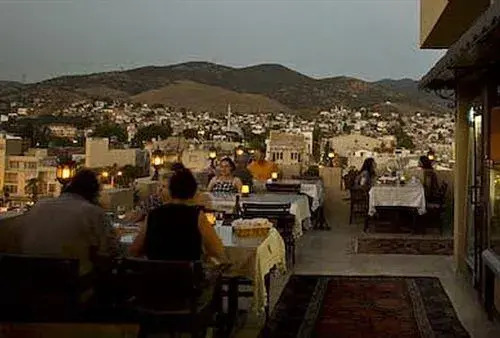 Hotel Bella