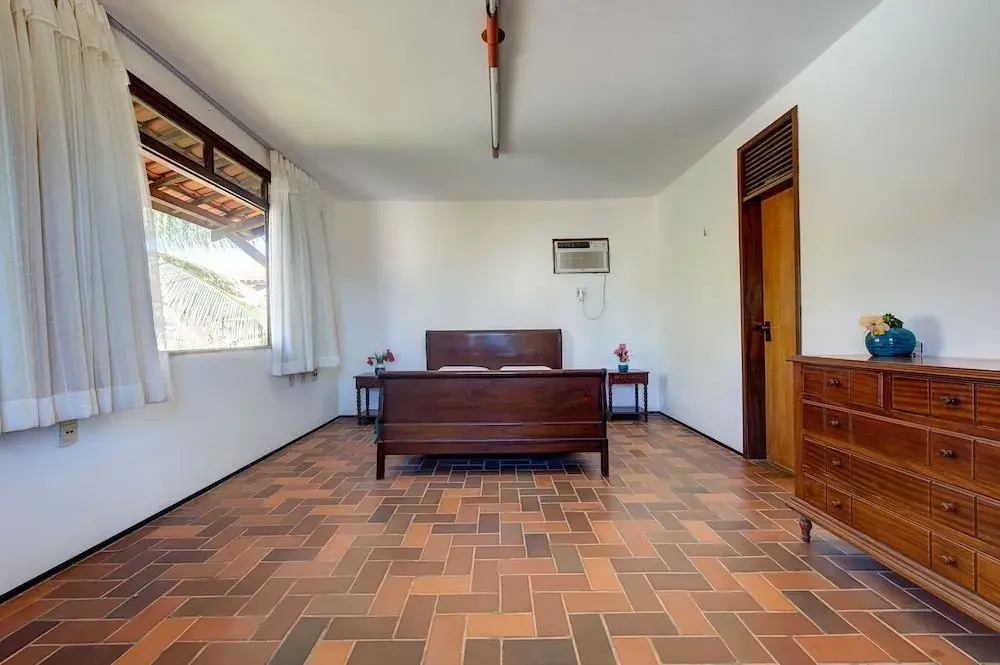House with Hot Tub in Porto das Dunas