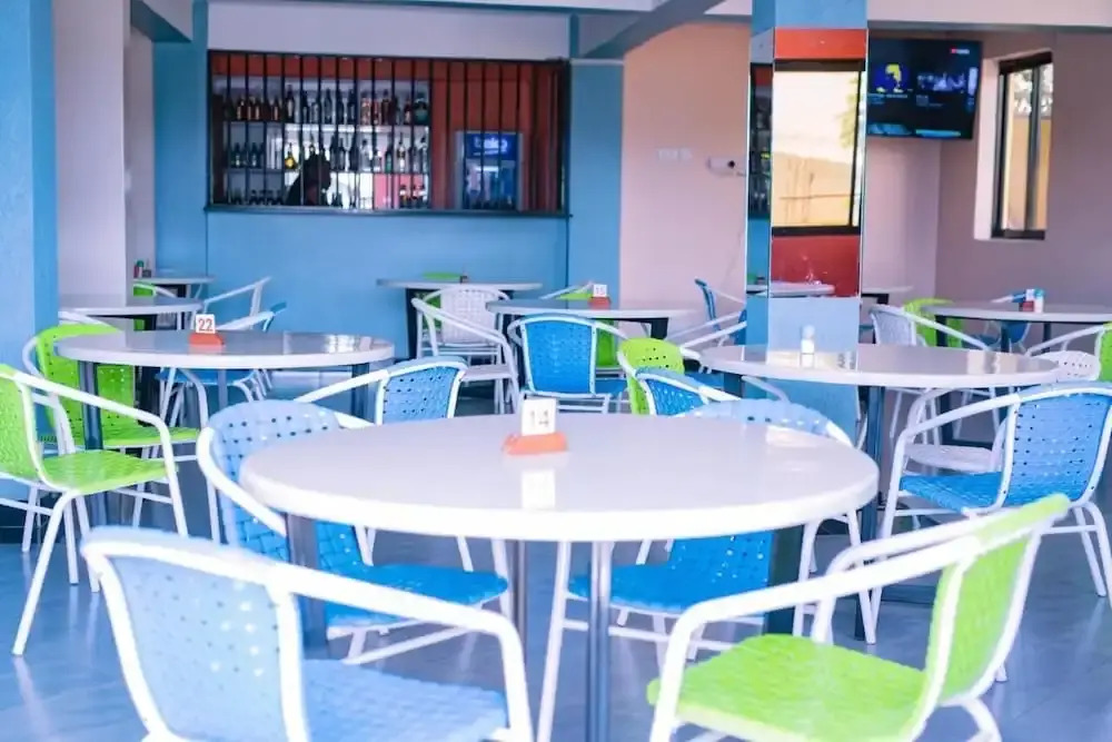 Takeover Restaurant & Accommodation