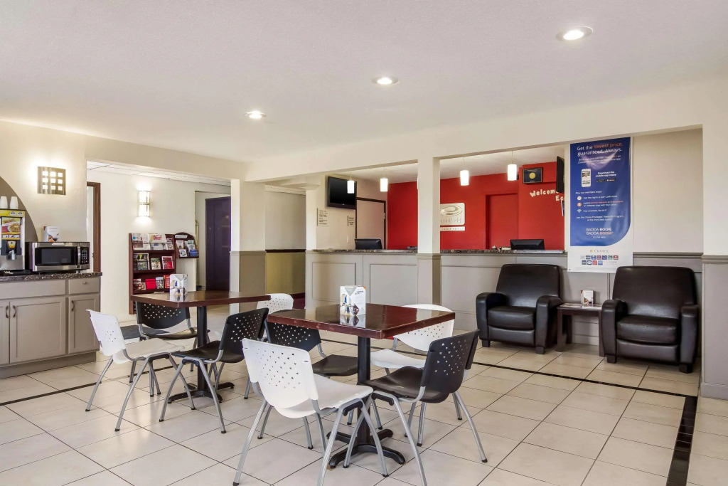 Super 8 Motel Somerset