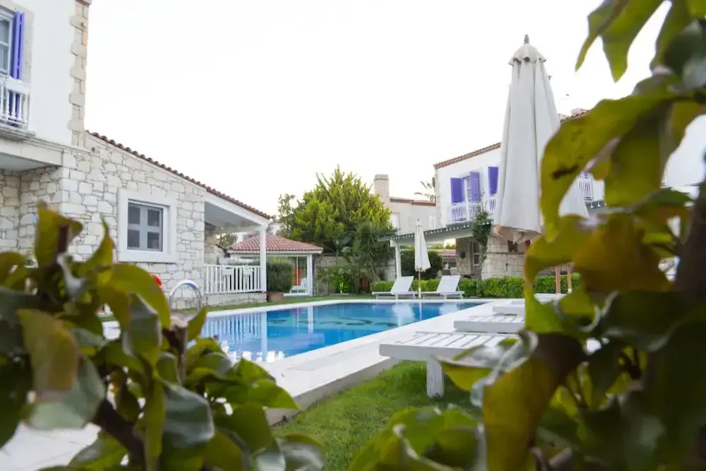 Panda Alacati Hotel