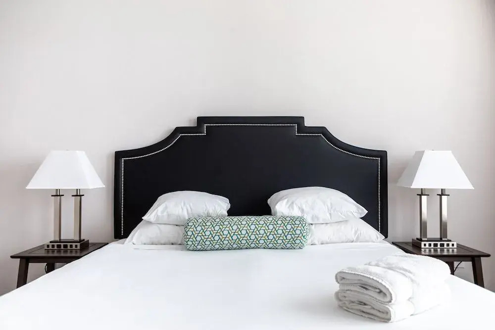 WanderJaunt - Hip East Austin Apartments