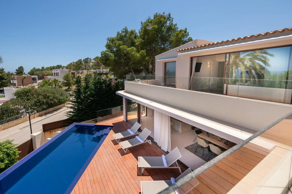 Villa Lifestyle Cap Martinet with magic seaviews