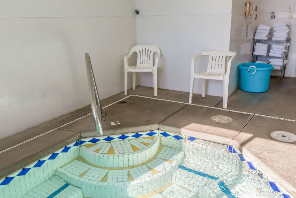 Motel 6-Redmond, OR