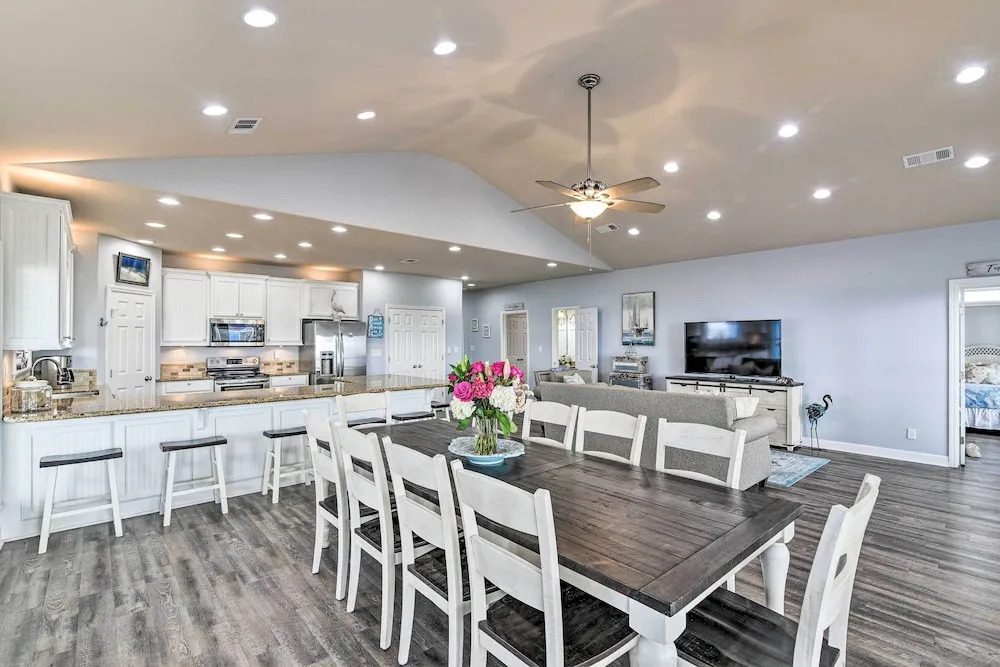 Group Getaway w/ Deck, Steps to Crystal Beach!