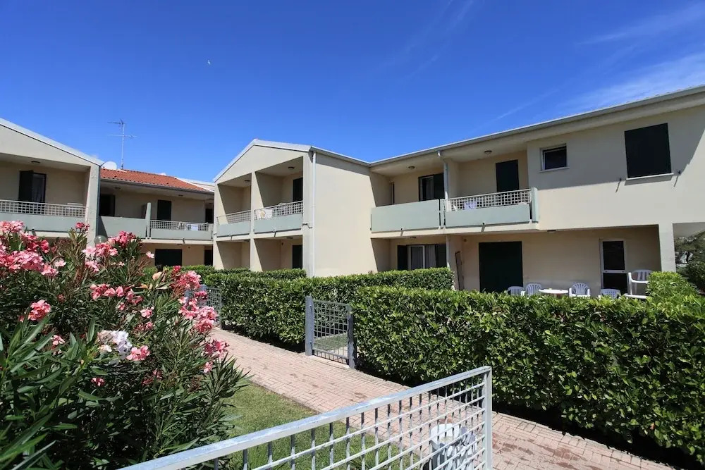 Villaggio Luna 1/2