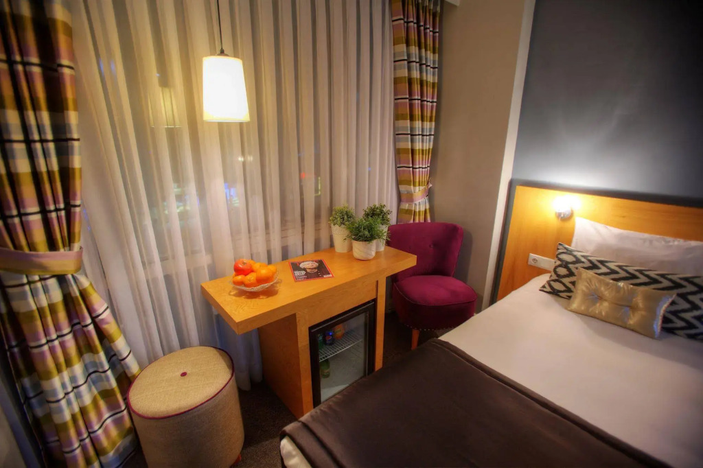 Istanbul Box Hotel