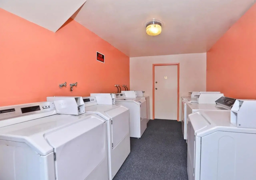 Interurban Suites Hotel, a Dazzler Select by Wyndham