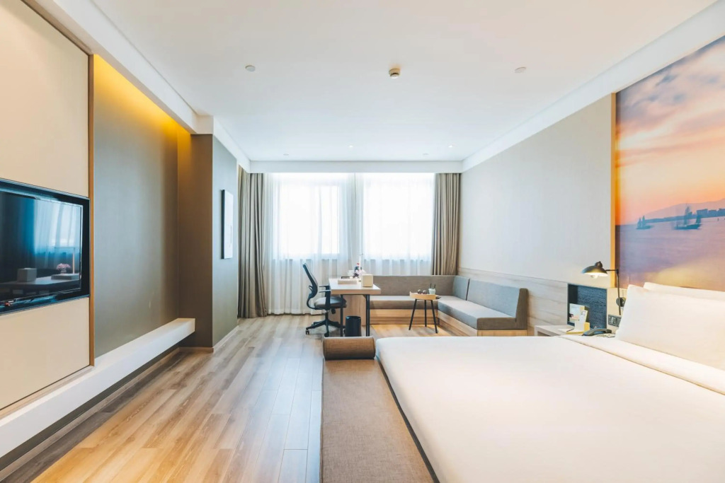 Atour Hotel