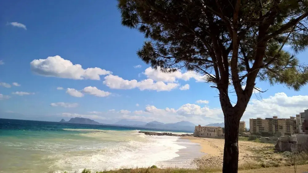 House With 4 Bedrooms in Palermo, With Wonderful sea View, Enclosed Ga
