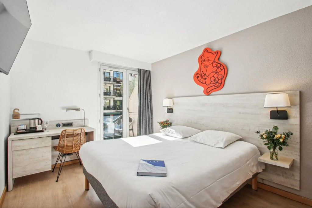 Surf Club Hôtel by Akena - Grande plage