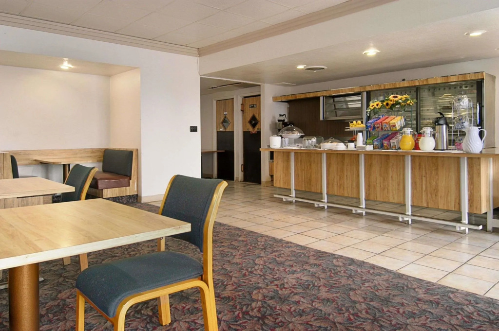 Rodeway Inn Enid South