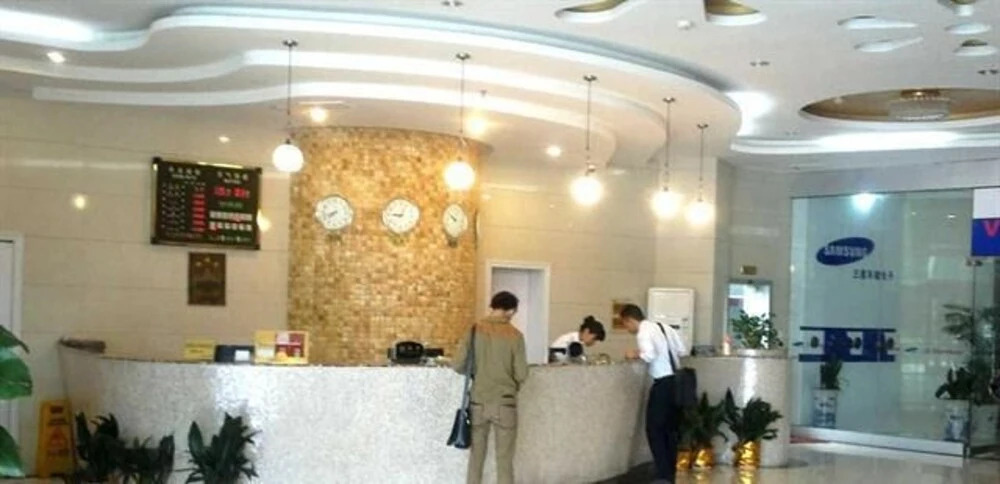 Jiujiang Bonnie Express Business Hotel