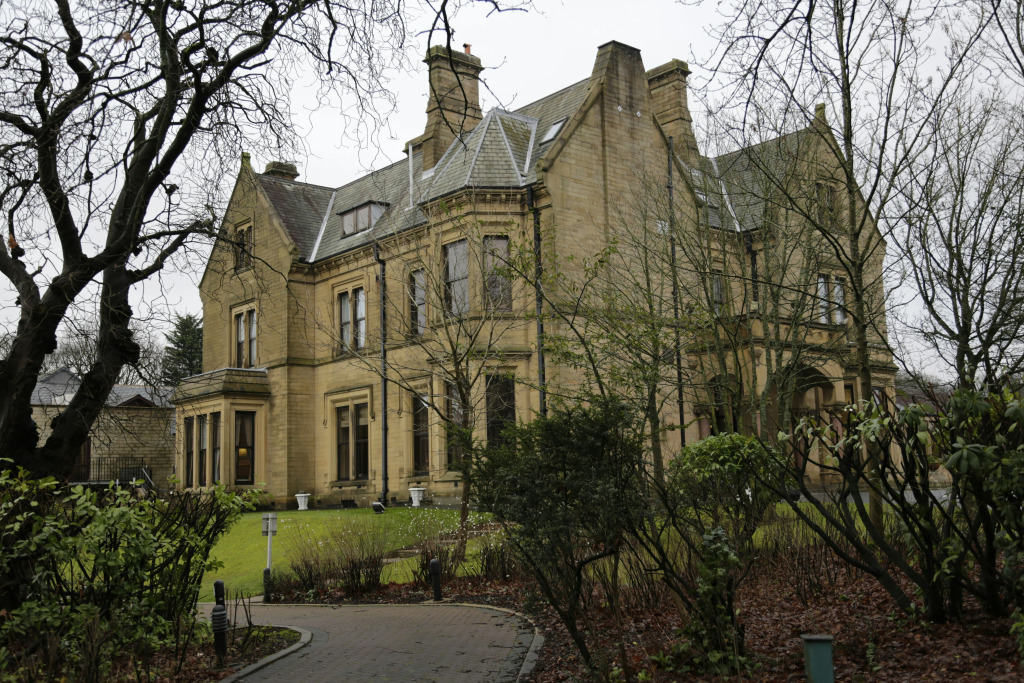 The Oaks Hotel
