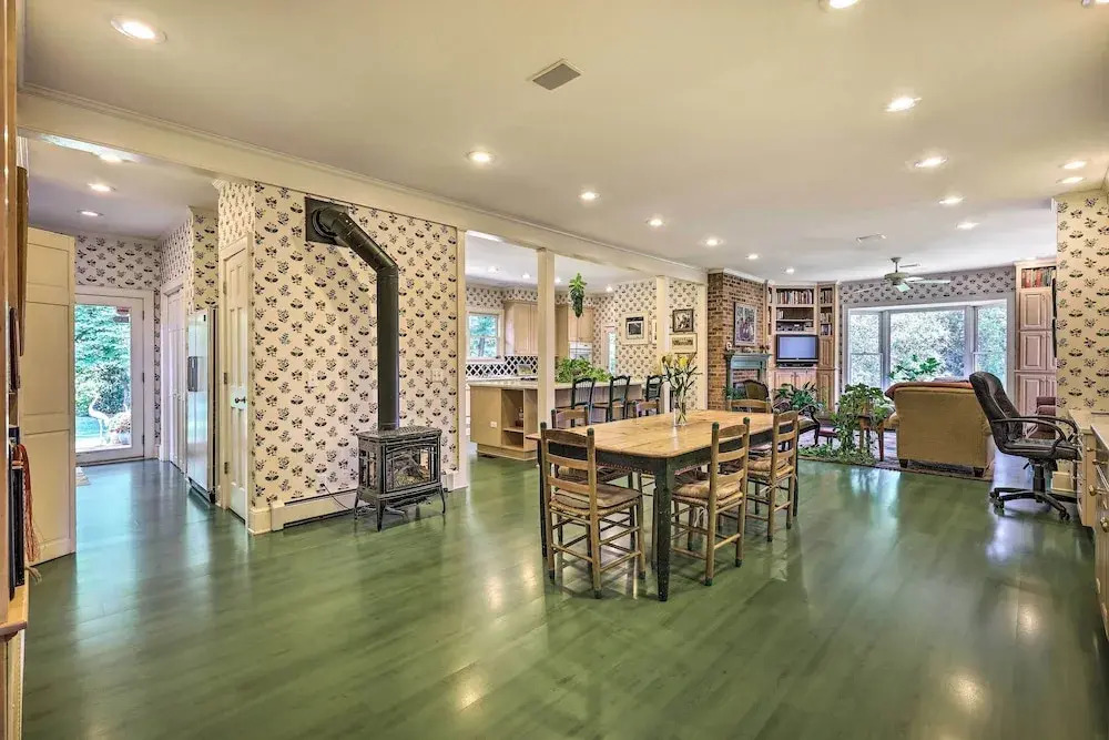 Lush Elkin Home w/ Porch Views & Pool Table