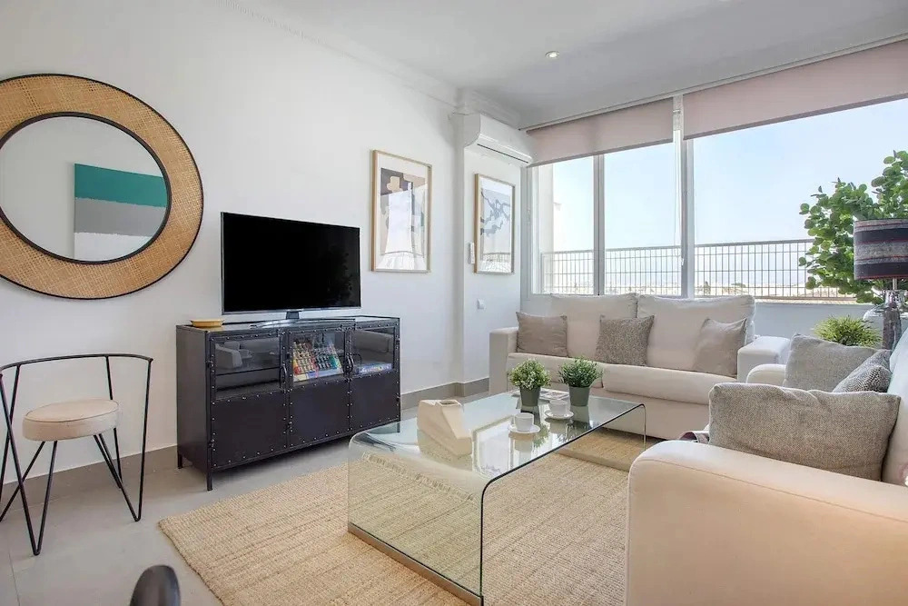 Modern 1 Bd Apartm Prime Location Next to Las Setas Campana