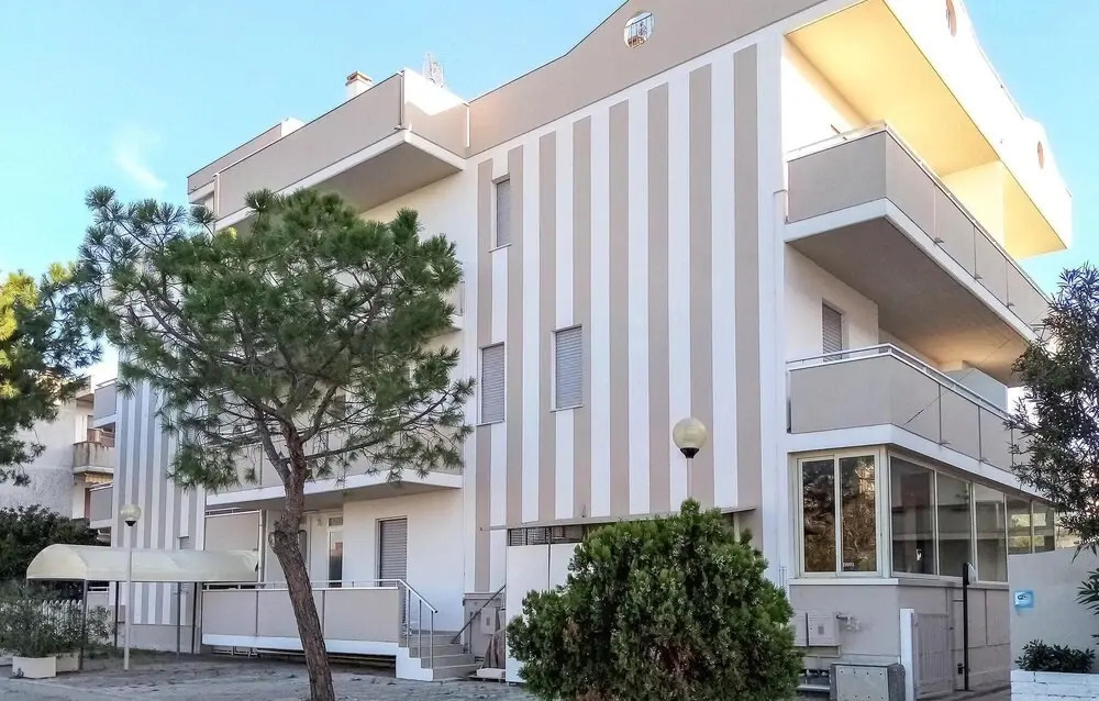 Nice Apartment in Alba Adriatica With Outdoor Swimming Pool, Wifi and 1 Bedrooms