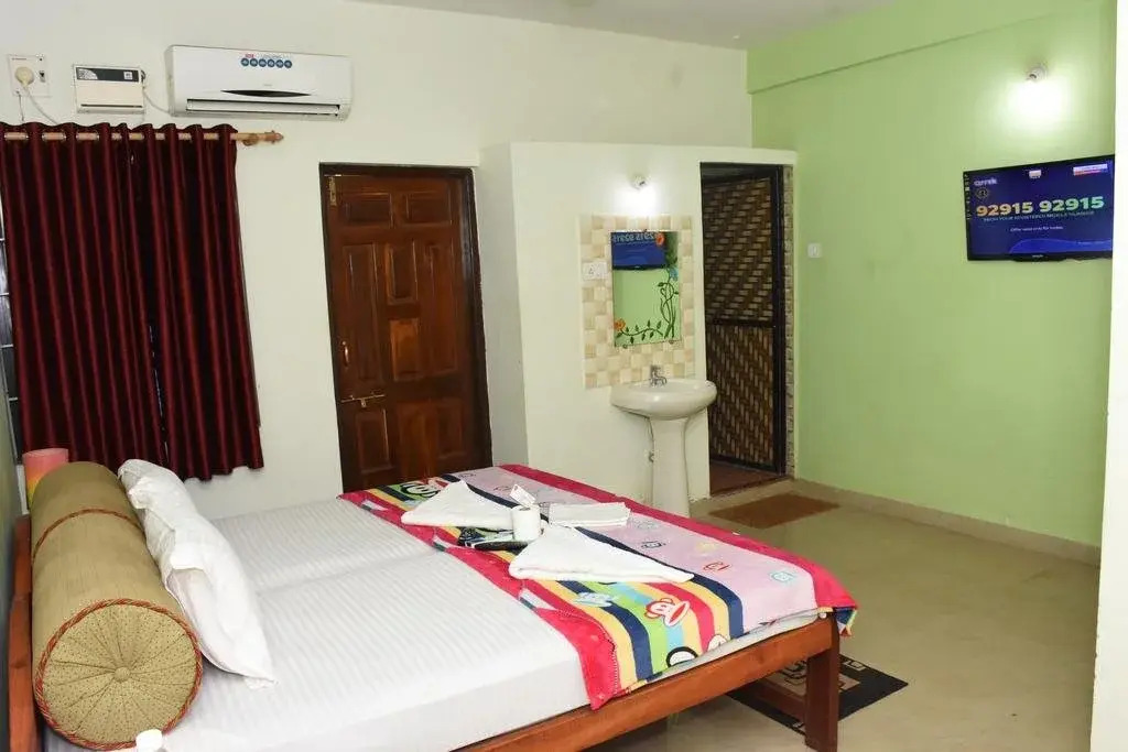 La Cayden's Guest House