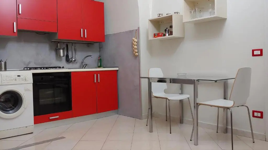 Studio 275