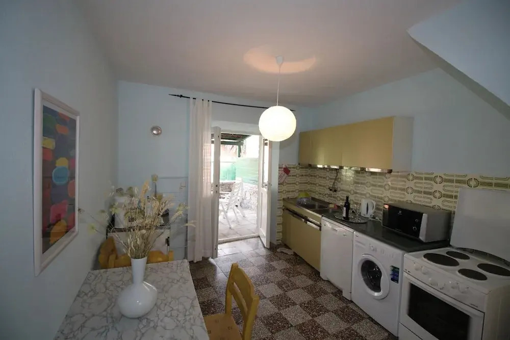Very Spacious White Croatian Stone Seafront House With Secluded Enclosed Garden