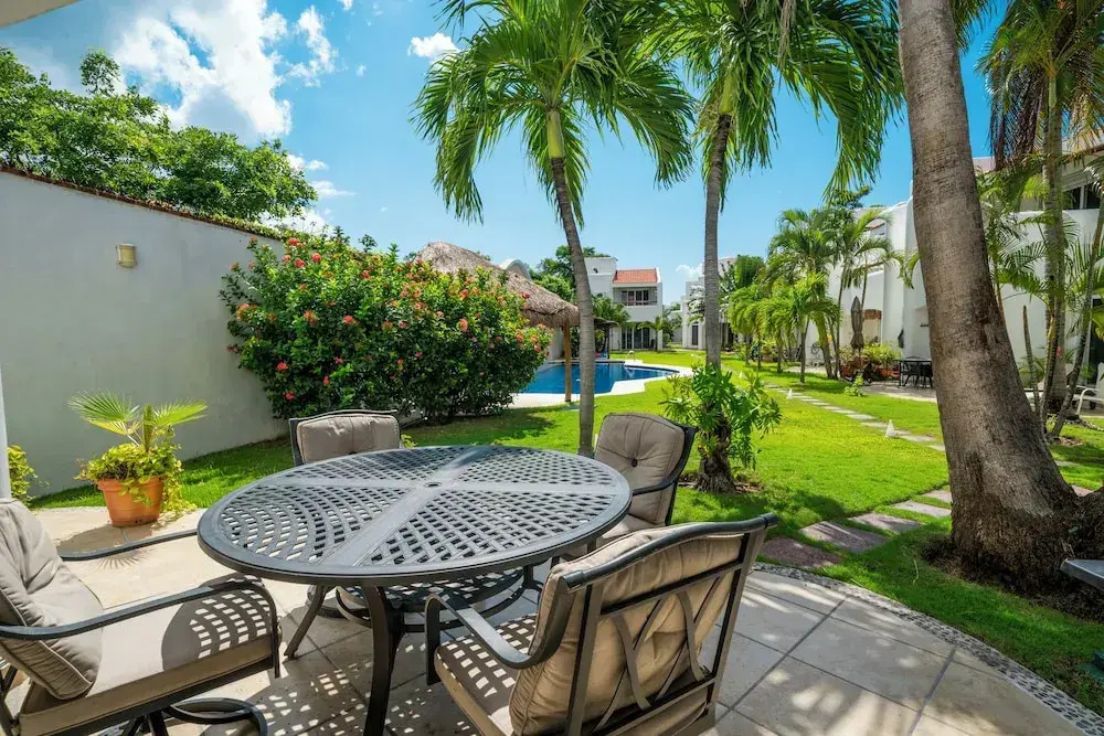 3 Bedroom villa with pool - Mayamar G9