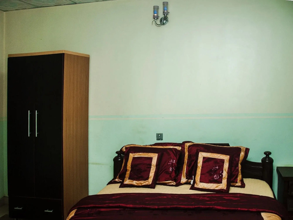 Abanet Hotel