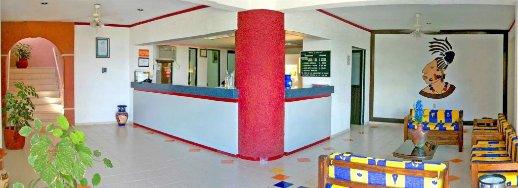 Hotel Uxulkah