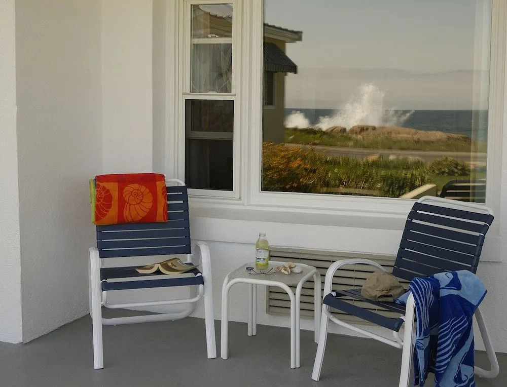 Atlantis Oceanfront Inn Gloucester