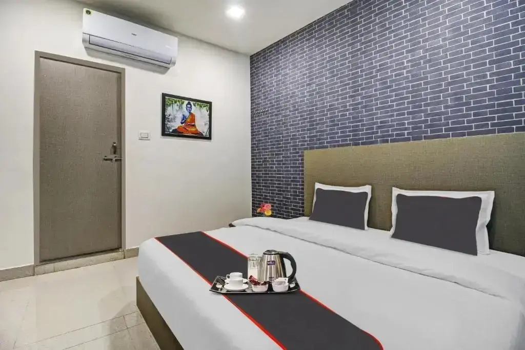 Collection O 70256 Hotel The Wishtler