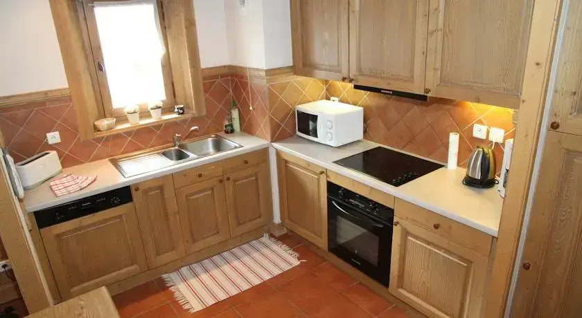 Chalet exclusif 12 pers. skis aux pieds 70041