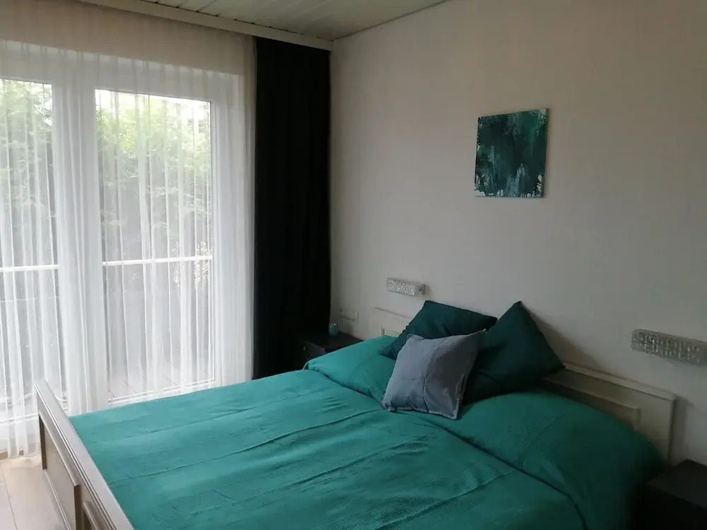 Hillside Rooms