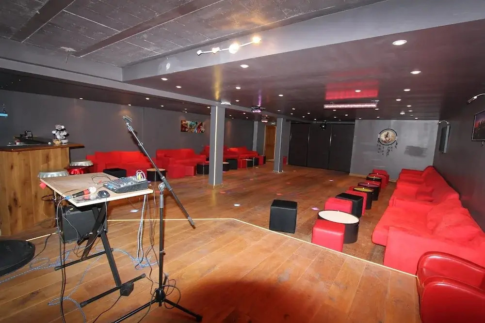 "AU HAVRE DE PAIX" 5 étoiles Prestige jacuzzi, hammam, sauna, PISCINE chauffée Mougins Cannes Grasse