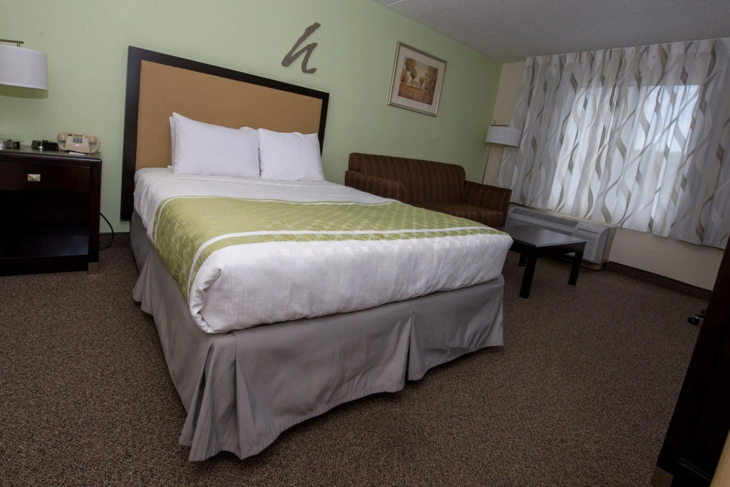 The Hope Hotel and Richard C. Holbrooke Conference Center