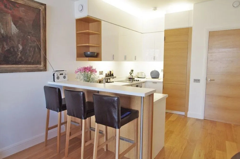 The London Agent Clerkenwell Super Nice