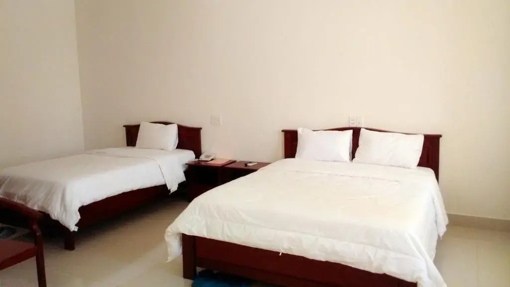 Nha Khach Con Dao