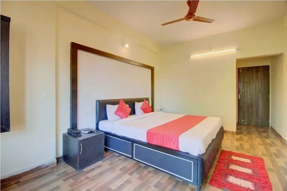 Paradise Inn