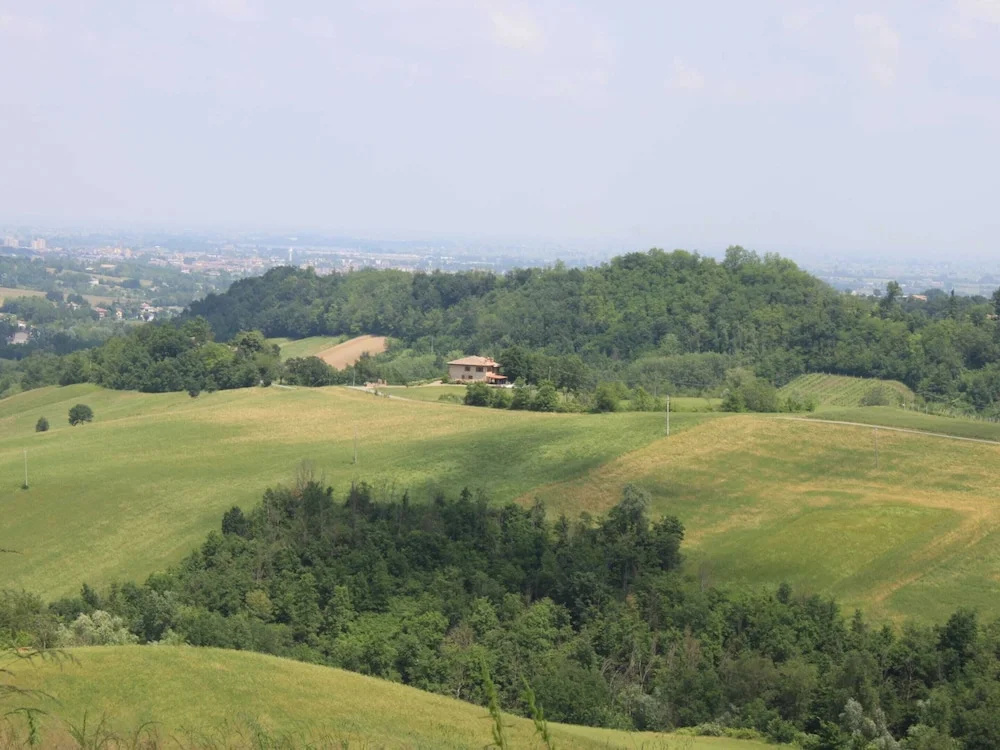 Magnificent old country house with garden and private pool, with Wifi