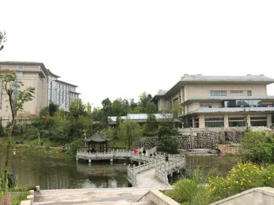 Natural Tianchen·Lotus Grand Hotel