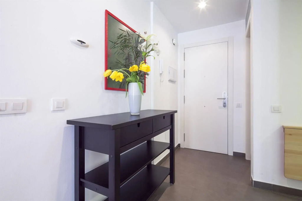 Inside Barcelona Apartments Sants