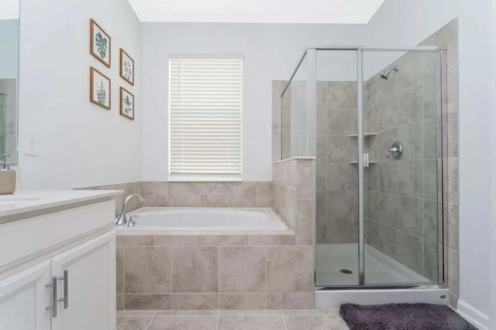 Townhouse 3 BR, 2.5 BA Villa Sleeps 10