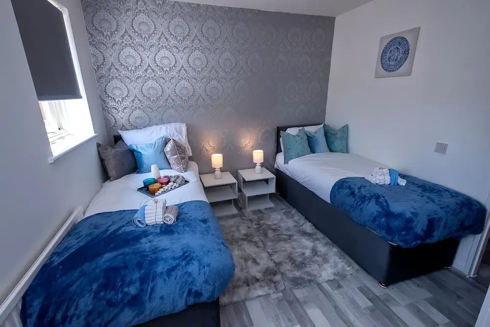 I Love London! A Stunning 2 Bed Home Sleeps 1-3!