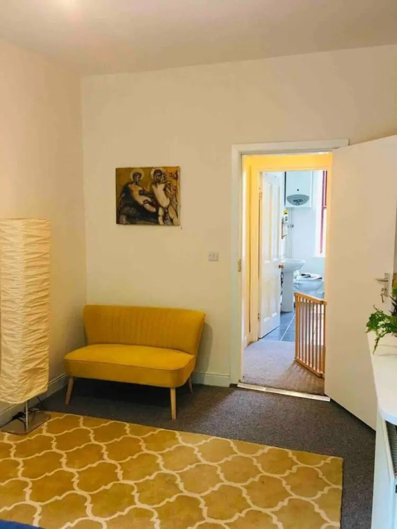 Spacious Riverside Home, 3 Bedrooms, Hebden Bridge
