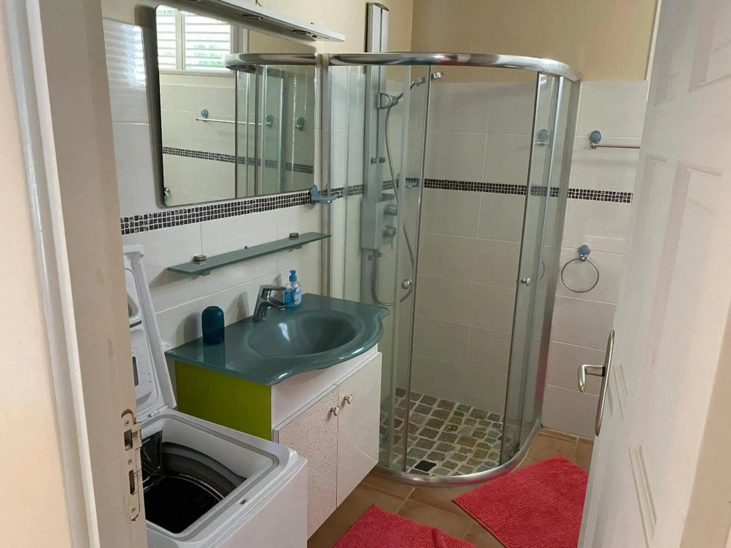 Maison spacieuse avec jardin au Diamant, proche plages