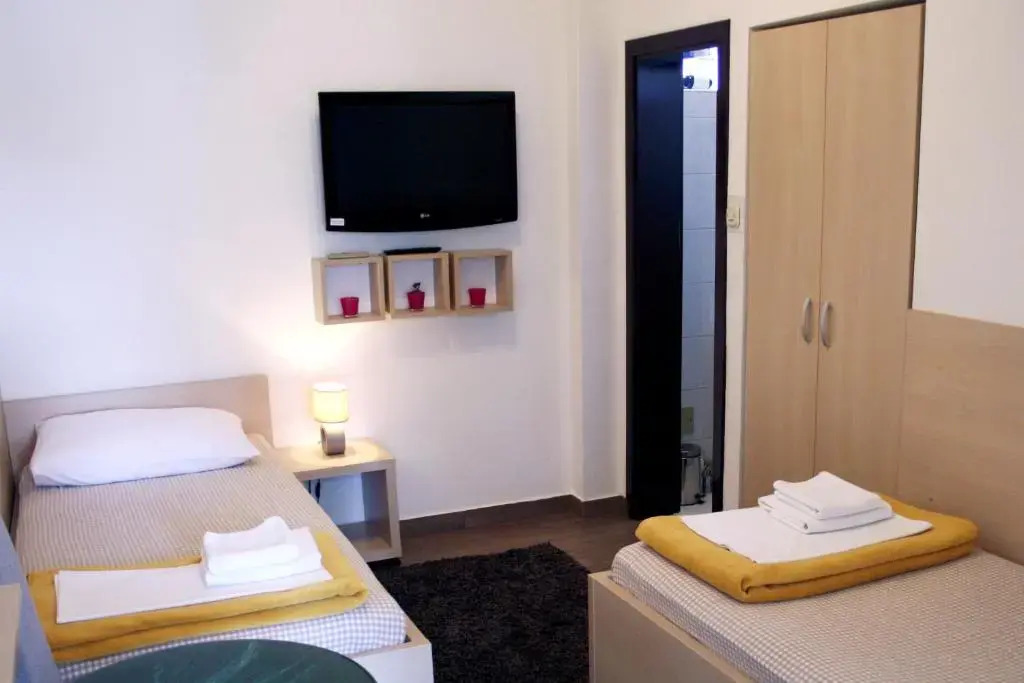 Rooms Fitea