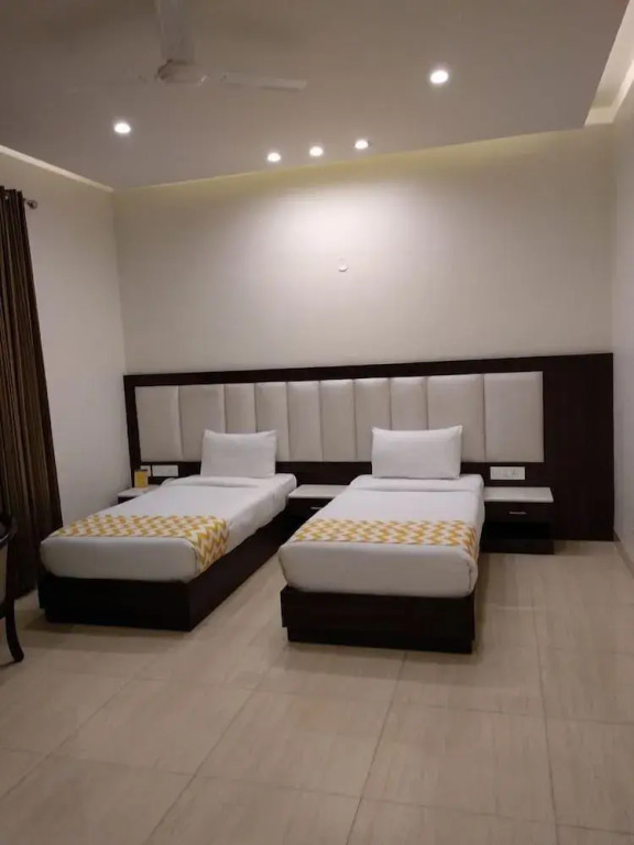 Lime Tree Hospitality Home Stay 1